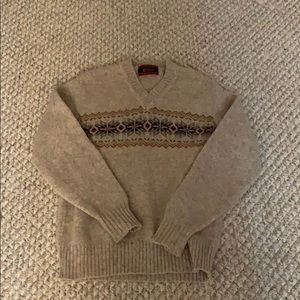 Made in Canada sweater baymart